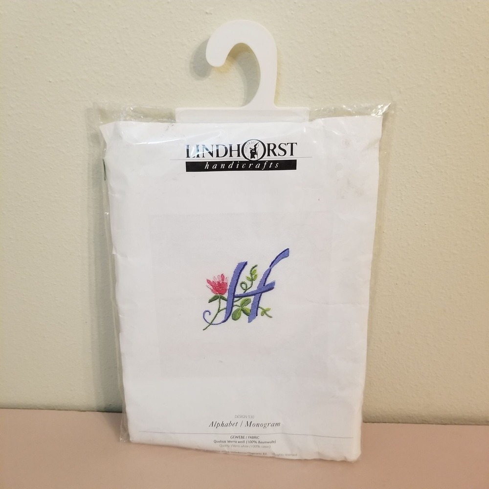Lindhorst‎ Handicrafts White 16 Napkins Alphabet Monogram O Embroidery Kit